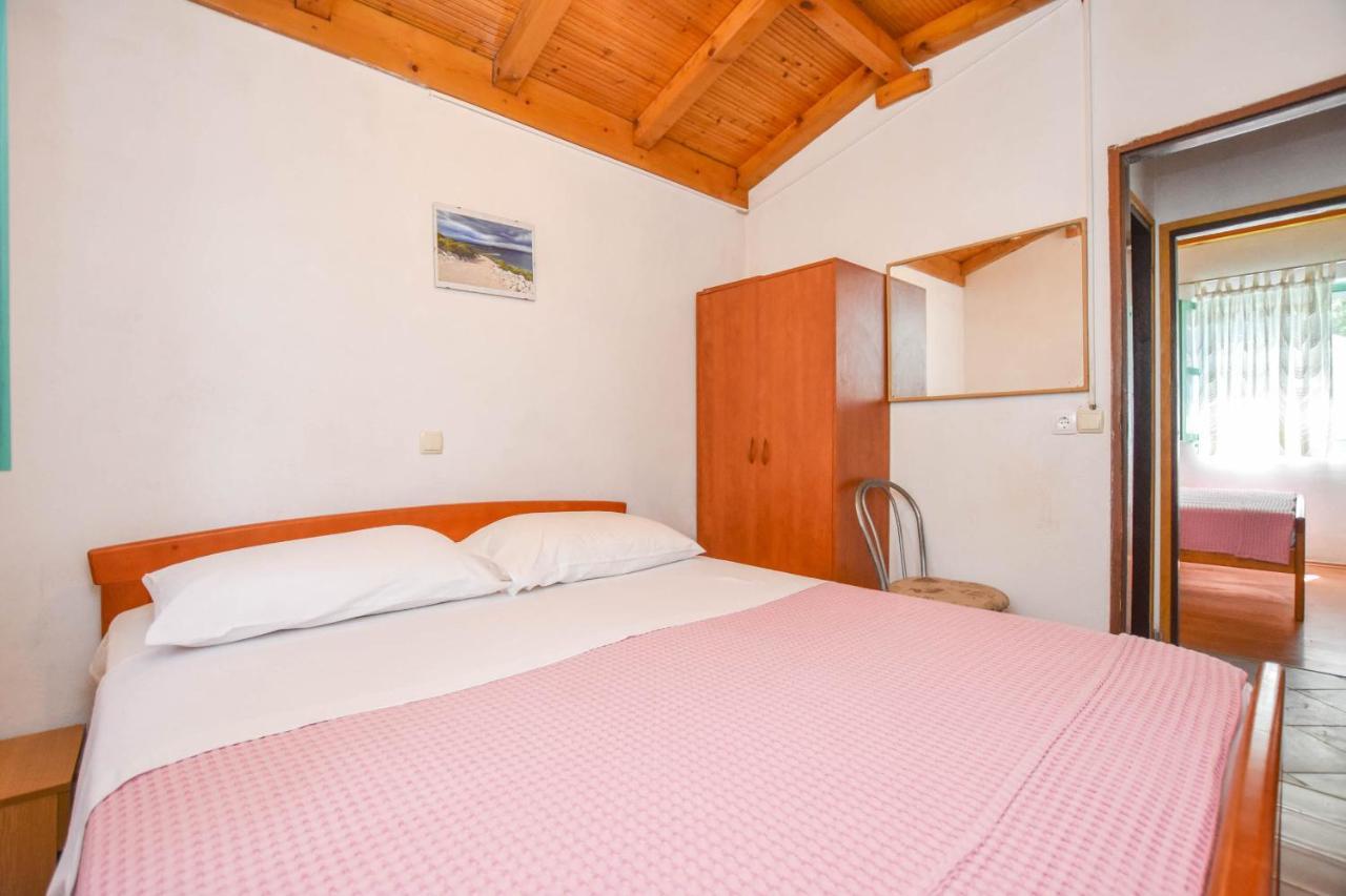 Vila House Oliva Tkon Exteriér fotografie