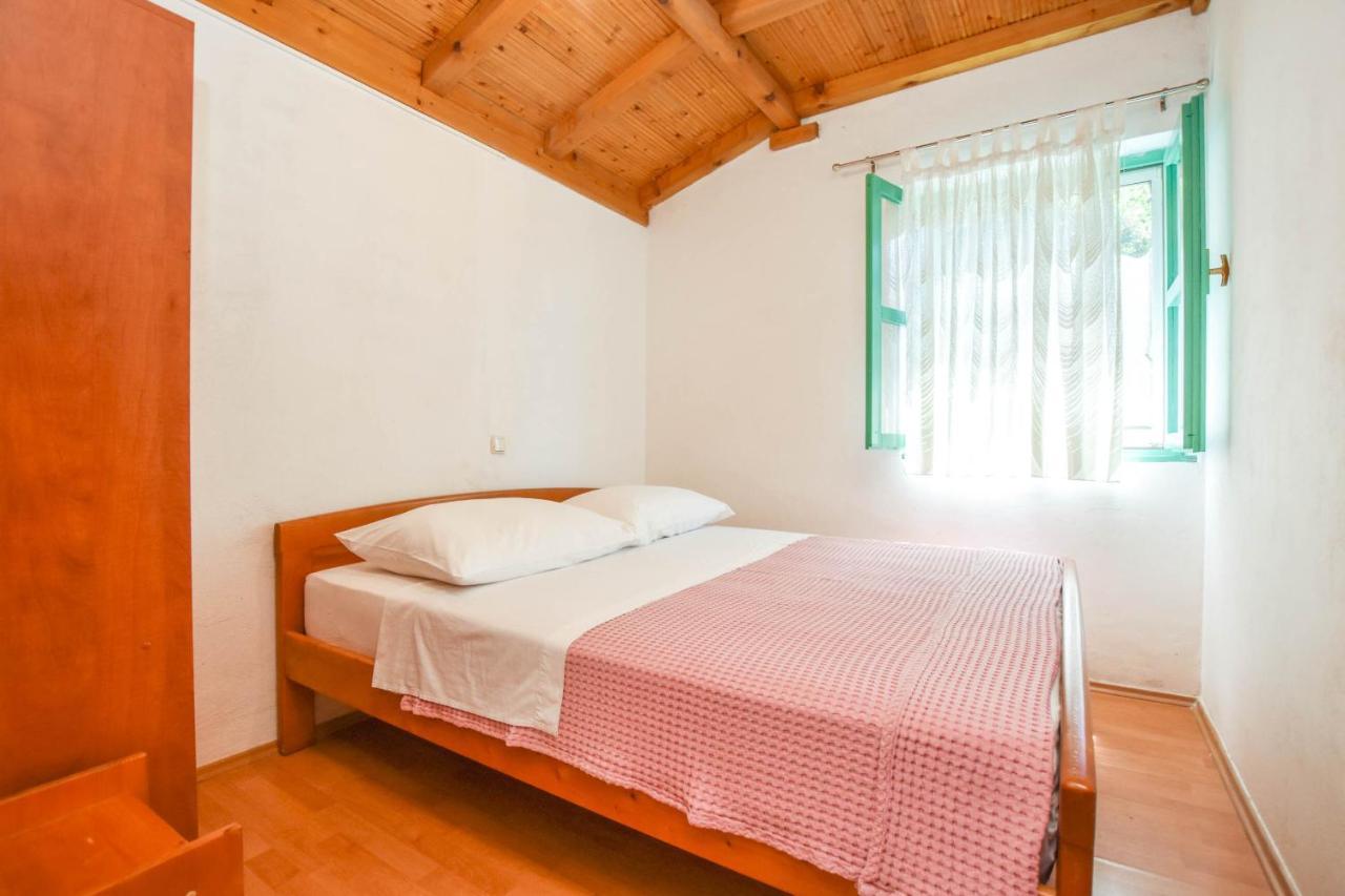 Vila House Oliva Tkon Exteriér fotografie