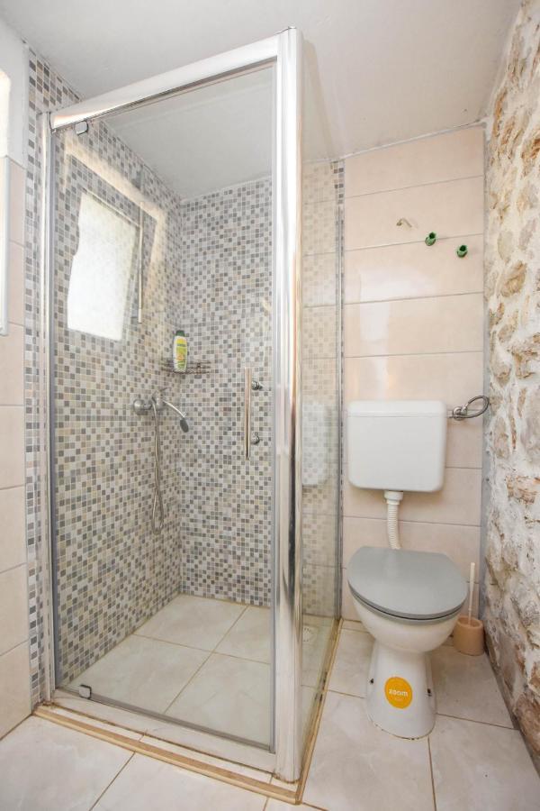 Vila House Oliva Tkon Exteriér fotografie