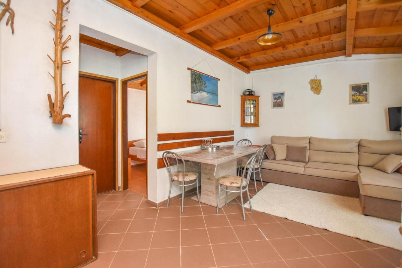 Vila House Oliva Tkon Exteriér fotografie